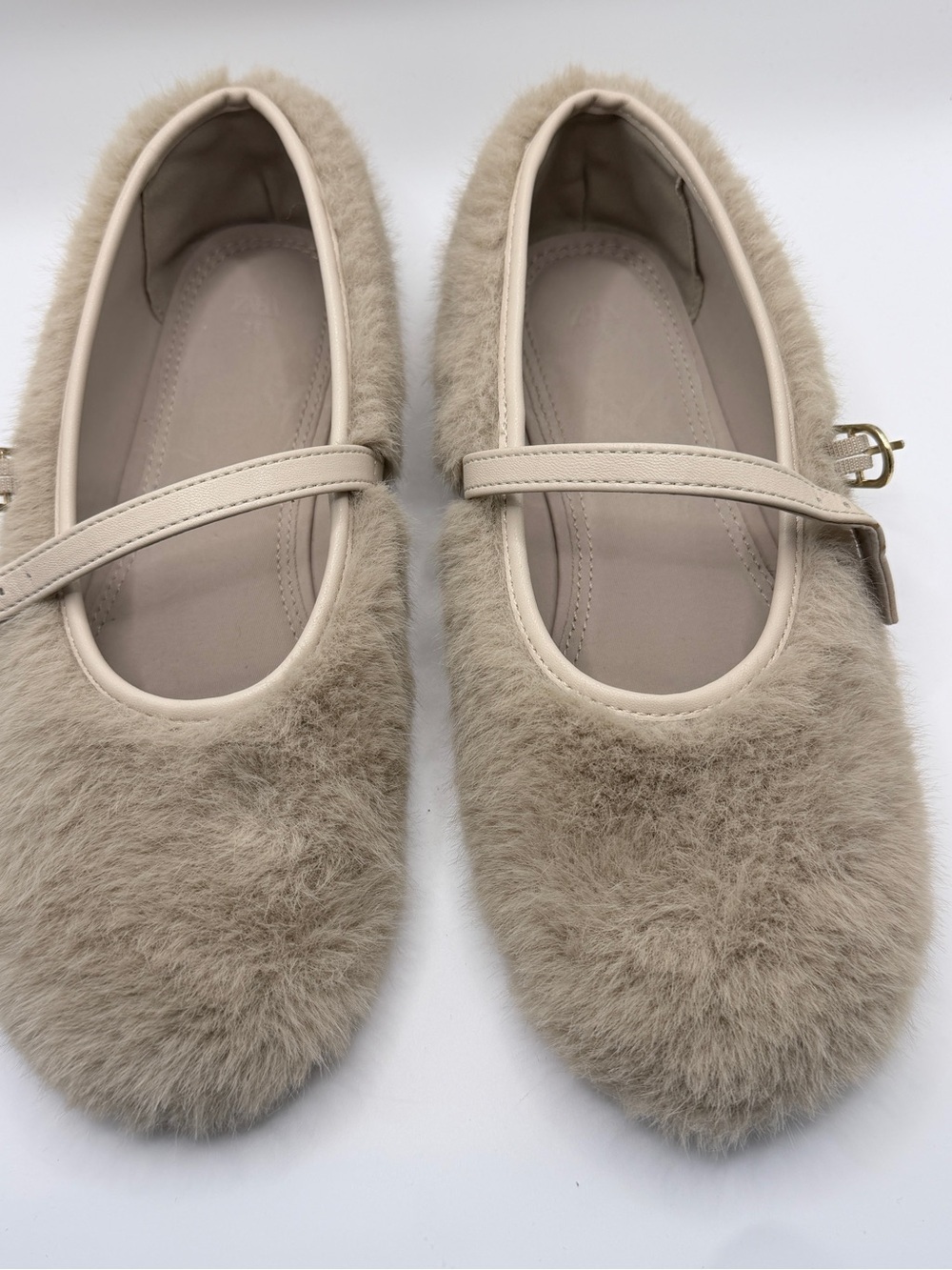 Faux Fur Ballet Flats by Zara - Picture 2 of 7